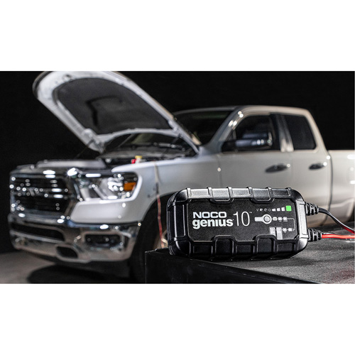 Genius&reg; 10 10-Amp Battery Charger Auto-Cam