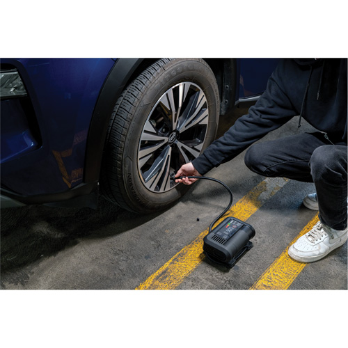 Survolteur 2000A Boost Air & compresseur d'air 100 PSI Auto-Cam