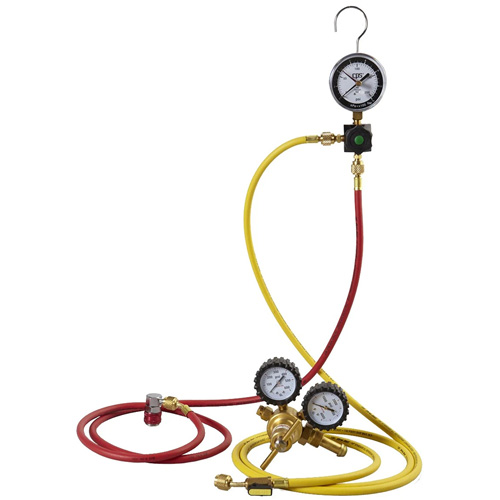 Ensemble pour test de fuite dazote pour climatisation automobile avec r&eacute;gulateur Auto-Cam