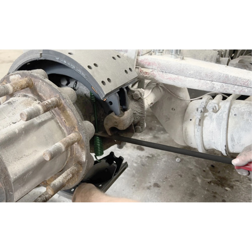 Fourche pour ressort de frein trait&eacute;e thermiquement avec tige extra-longue Auto-Cam