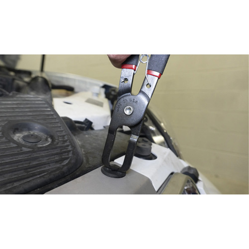 Pince pour chevilles de retenue avec poign&eacute;es bi-mati&egrave;re Auto-Cam