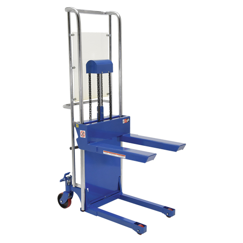Gerbeur Hefti-Lift, M&eacute;canisme Pompe au pied, Capacit&eacute; de 880 lb, Levage max de 59" Auto-Cam