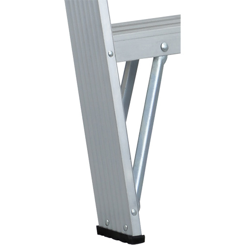 Commercial Duty Stepladders (2400 Series), 4', Aluminum, 225 lbs. Capacity, Type 2 Auto-Cam