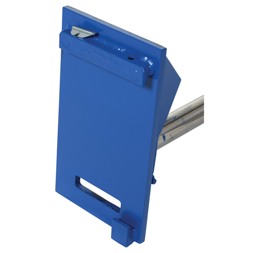 Fl&egrave;che de chariot &eacute;l&eacute;vateur pour tapis, 108-1/2" longueur, Install&eacute; sur tablier, Capacit&eacute; de 2500 lb Auto-Cam