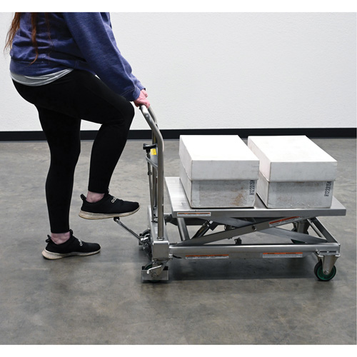 Table &eacute;l&eacute;vatrice hydraulique &agrave; ciseaux, 31-1/2" lo x 19-1/2" la, Acier inoxydable, Capacit&eacute; 550 lb Auto-Cam