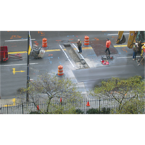 Peinture de marquage industrielle invers&eacute;e &agrave; base de solvant Quik-Mark, 17 oz, Canette a&eacute;rosol Auto-Cam