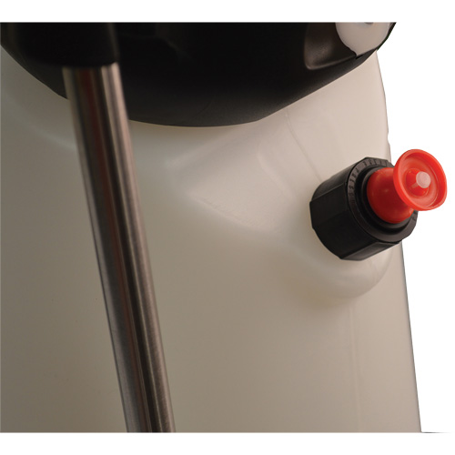 Vaporisateur moussant &agrave; compression s&eacute;rie nettoyage & restauration, 2 gal. (9 L), Poly&eacute;thyl&egrave;ne, Lance de 21" Auto-Cam