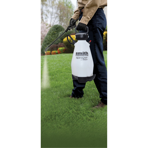 Contractor Max Sprayer, 2 gal. (9 L), Polyethylene, 21" Wand Auto-Cam