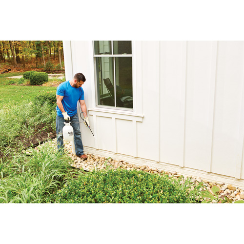 Grab & Go&reg; Multi-Purpose Sprayer, 1 gal. (4.5 L), Polyethylene, 10" Wand Auto-Cam