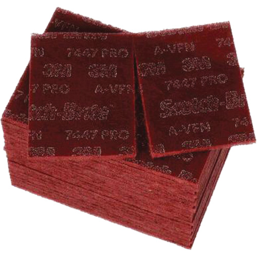 Tampons manuels Scotch-Brite 7447, Oxyde d'aluminium, 9" x 6", Grain Tr&egrave;s fin Auto-Cam