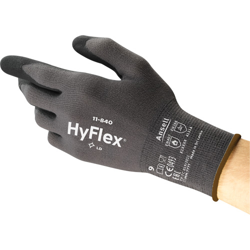 Gants HyFlex 11-840, 8/Moyen, R&ecirc;vetement Mousse de nitrile, Calibre 15, Enveloppe en Nylon Auto-Cam