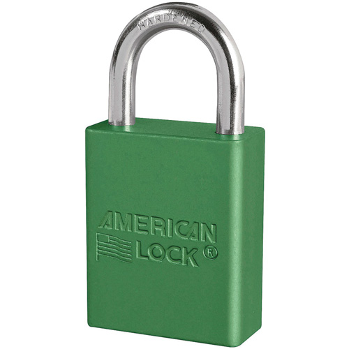Cadenas de s&eacute;curit&eacute; American Lock, Vert, Cl&eacute;s identiques, Aluminium, Largeur de 1-1/2" Auto-Cam