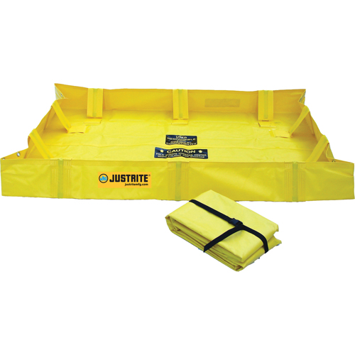 QuickBerm&reg; Lite Containment Berm, 79 gal. Capacity, 4' W x 4' L x 8" H, Snap-Up Bracket Auto-Cam