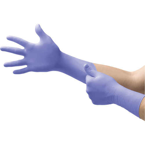Gants Supreno EC, Petit, Nitrile, 5,5-mil, Sans poudre, Mauve, Classe 2 Auto-Cam