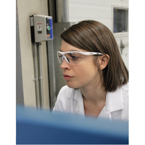 Z1500 Series Safety Glasses, Clear Lens, Anti-Scratch, Meets/Exceeds CSA Z94.3 Auto-Cam