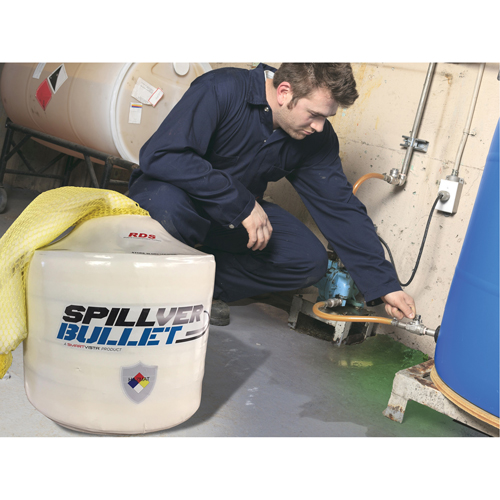 Barrage pour mati&egrave;res dangereuses Spillver Bullet, Mati&egrave;res dangereuses, 50' lo x 5" la, Absorption 14 gal. Auto-Cam