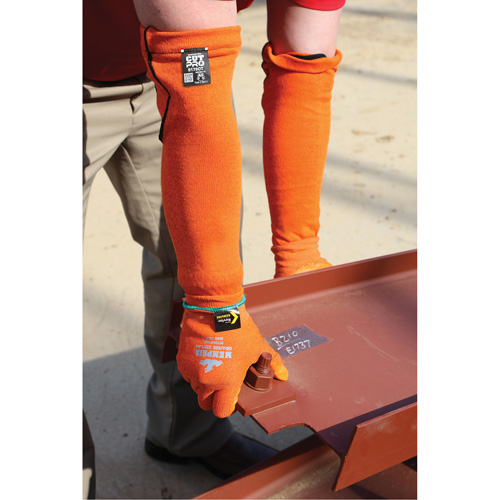 Memphis&reg; Sleeves, Kevlar&reg;, 18", ASTM ANSI Level A5, Orange Auto-Cam
