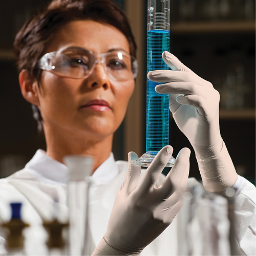 Gants m&eacute;dicaux Kimtech XTRA-PFE, Moyen, Latex, 6 mils, Sans poudre, Blanc, Classe 2 Auto-Cam