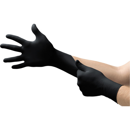 Onyx&reg; Gloves, Small, Nitrile, 3.5-mil, Powder-Free, Black Auto-Cam