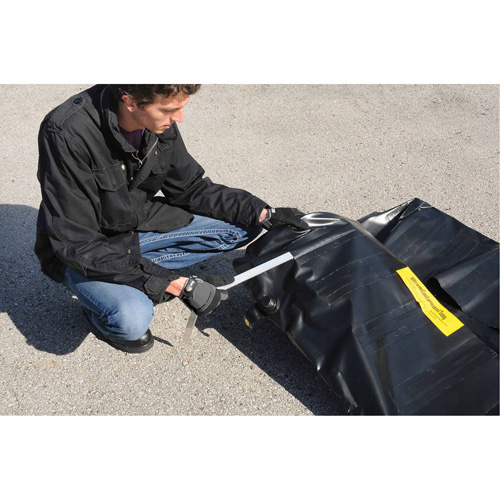 Conteneur flexible pour r&eacute;servoir de carburant sans drain Ultra-550 Containment Sump, 102" lo x 72" la, 650 gal. US Capacit&eacute; Auto-Cam