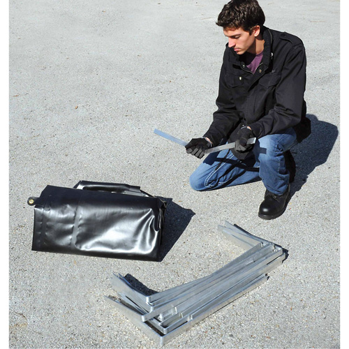 Conteneur flexible pour r&eacute;servoir de carburant sans drain Ultra-550 Containment Sump, 102" lo x 72" la, 650 gal. US Capacit&eacute; Auto-Cam