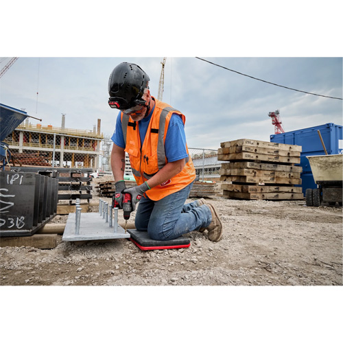 Tapis repose-genoux Packout, 18,7" lo x 13,7" la, 2,2" &eacute;pais Auto-Cam