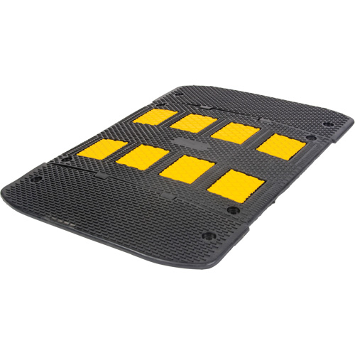 Bosse de d&eacute;c&eacute;l&eacute;ration avec embouts d'extr&eacute;mit&eacute;s, Caoutchouc, 3' lo x 40" la x 2" h Auto-Cam