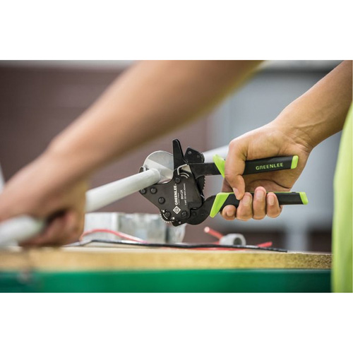 Cisaille &agrave; PVC &agrave; rochet ouverture rapide, Capacit&eacute; de 1-5/8" Auto-Cam