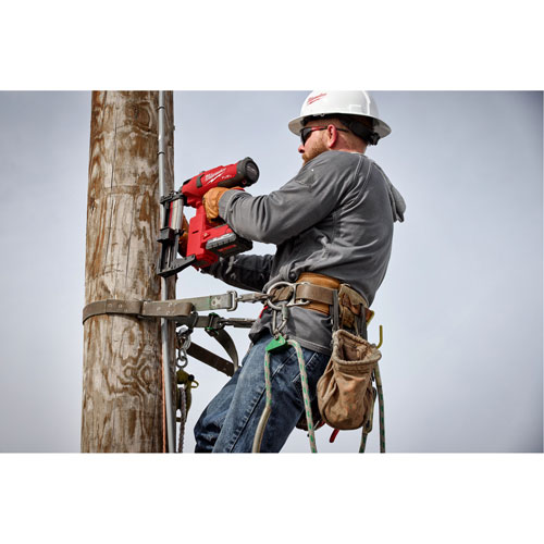 M18 Fuel Utility Fencing Stapler Kit, 2"/1-1/2"/1-3/4" Staples Auto-Cam