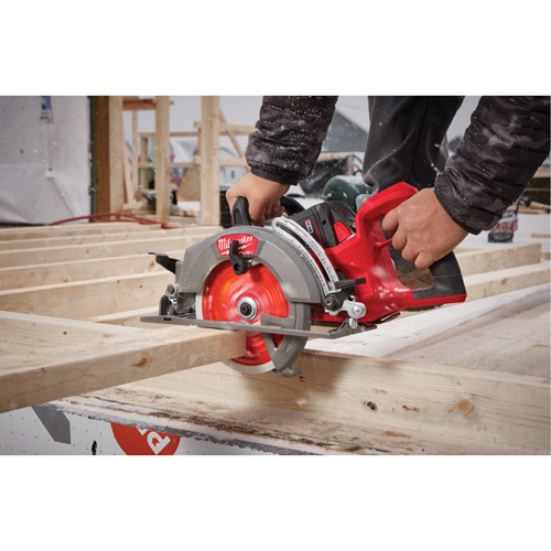M18 Fuel Rear Handle Circular Saw - Tool Only, 7-1/4", 18 V Auto-Cam