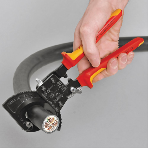 Insulated Ratcheting Cable Cutters Auto-Cam