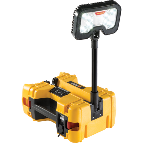 9480 Remote Area Lighting Systems, LED, 41.1 W, 4000 Lumens, Plastic Housing Auto-Cam