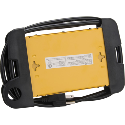 Protecteur de surtension &agrave; prise multiple pour l'atelier, 8 Prises, 1350 J, 1875 W, Cordon 6' Auto-Cam