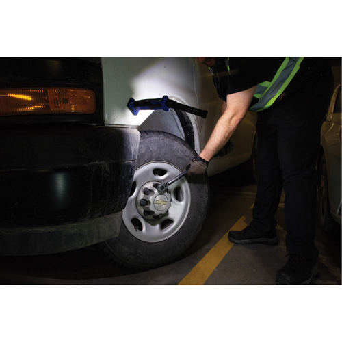 Baladeuse pliante/torsad&eacute;e, Magn&eacute;tique, Rechargeable, 350 lumens Auto-Cam