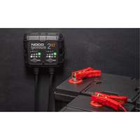 Genius&reg; 2X2 2-Bank, 4-Amp Battery Charger Auto-Cam