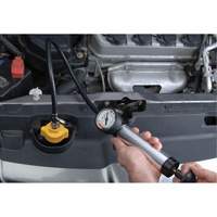 Trousse de test de pression du syst&egrave;me de refroidissement Auto-Cam