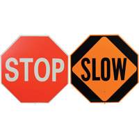 Panneau de signalisation à deux côtés « Stop/Slow », 18" x 18", Plastique, Anglais avec pictogramme SEJ662 | Auto-Cam