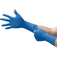 Gants dexamen m&eacute;dical Microflex SafeGrip SG-375, Petit, Latex, 11 mils, Sans poudre, Bleu, Classe 2 Auto-Cam