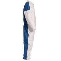 Coveralls, Medium, White, Tyvek&reg; 400 D Auto-Cam