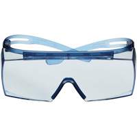 Lunettes de s&eacute;curit&eacute; s&eacute;rie 3700 SecureFit, Lentille Bleu, Antibu&eacute;e, ANSI Z87+/R&eacute;pond ou surpasse la norme CSA Z94.3 Auto-Cam