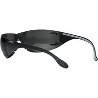 Lunettes de s&eacute;curit&eacute; Adapt Lite, Lentille Fum&eacute;e, Antibu&eacute;e/Anti-&eacute;gratignures, ANSI Z87+/R&eacute;pond ou surpasse la norme CSA Z94.3 Auto-Cam