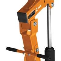 Grue escamotable pour moteur — Strongarm Auto-Cam