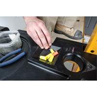 Tool Shelf for Scaffolding Auto-Cam