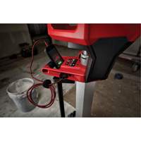 Lampe sur tour et chargeur M18 Rocket (outil seulement), DEL, 6000 lumens Auto-Cam